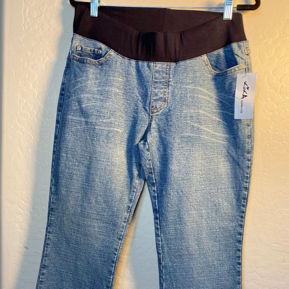 2️⃣ kika maternity jeans with stretch band across the stomach